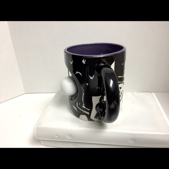 Tim Burtons Disney Nightmare Before Christmas Mug - Picture 2 of 6
